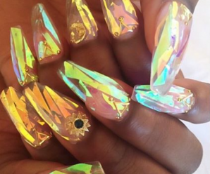 Tendencia 2017: Glass nails, uñas cristalizadas